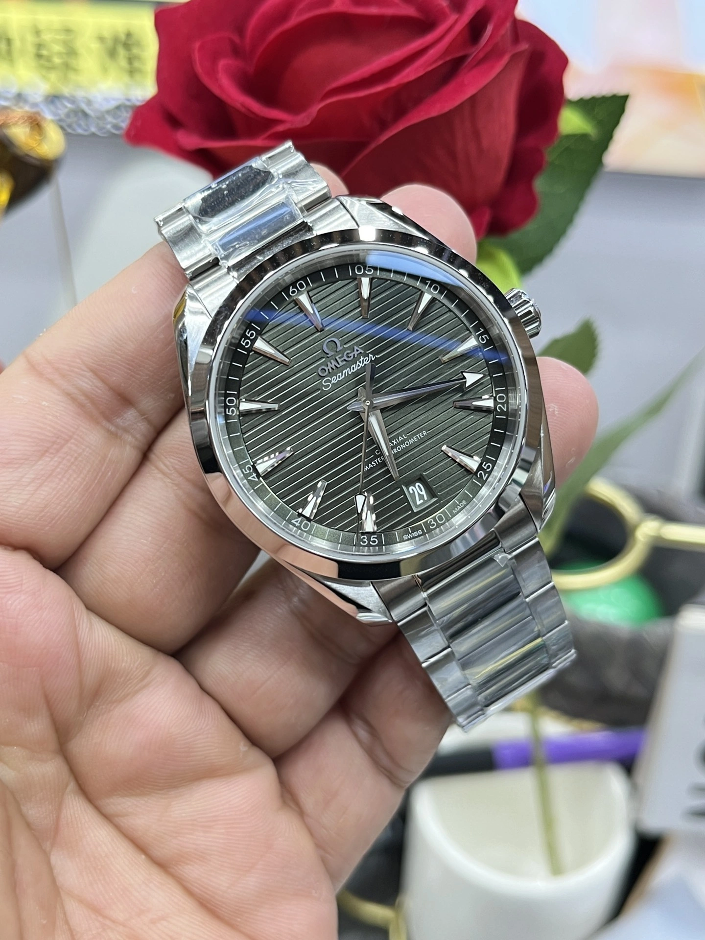EasyMatch CBD Factory Omega Seamaster Aqua Terra 150M 41mm Green Dial (220.10.41.21.10.001) 1:1 Super Clone – DD8900 Movement 264
